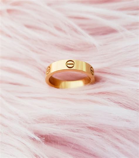 cartier thin love ring